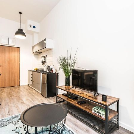 Apartament W Sercu Miasta Poznan Garbary 31 מראה חיצוני תמונה